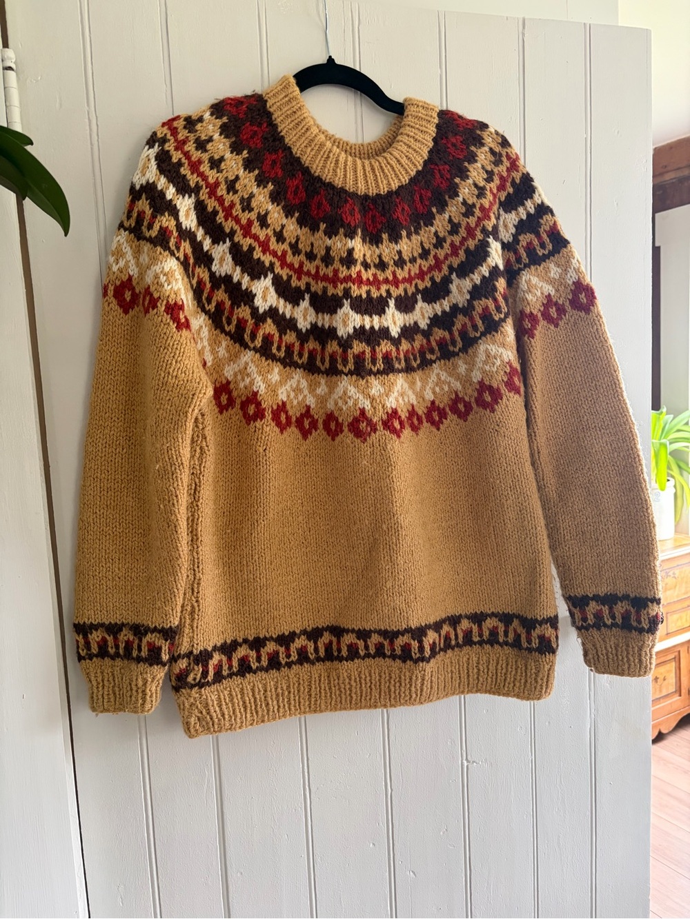 Vintage Hand Knit Fair Isle Sweater